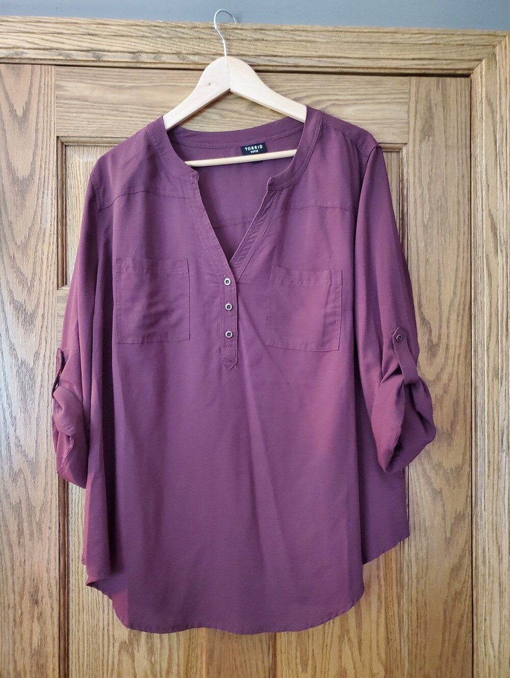 Torrid Burgundy Harper 3/4 Sleeve Blouse Top Size 2